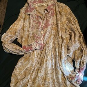 Magnolia Pearl Vintage Floral Shirt in Pink and Cream